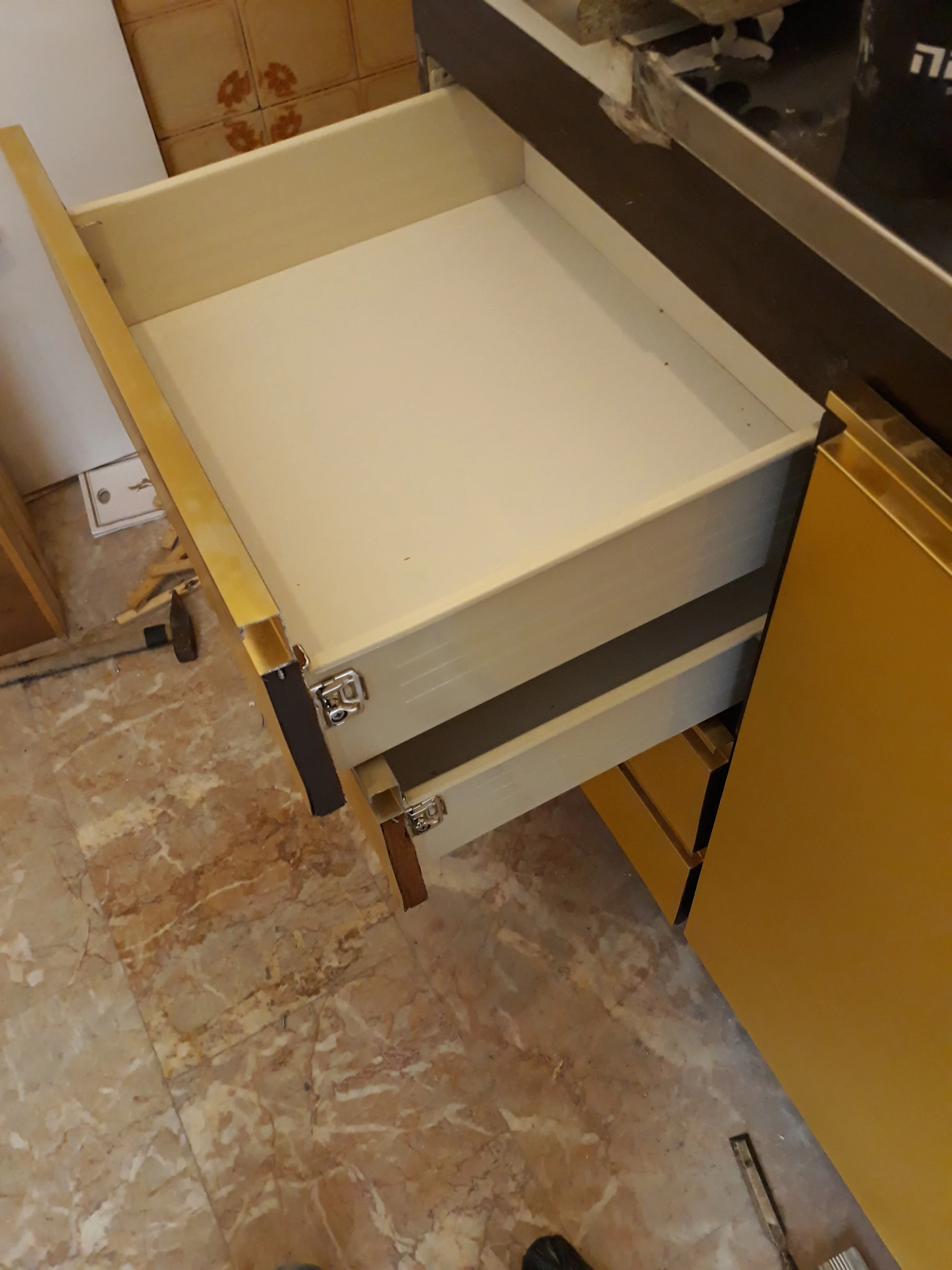 Ντουλάπι κουζίνας